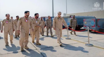 قائد القوات الجوية يتفقد الجاهزية القتالية للمشاركة في تمرين الحرب الجوي الصاروخي